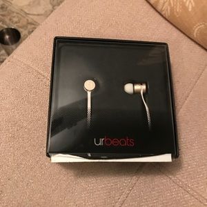 Rose Gold UrBeats Beats Headphones